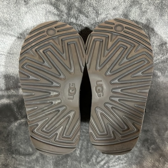 UGG Kids Classic II Metallic Glitter Toddler Girls Sz 6 EUC #1123663 - Picture 7 of 7